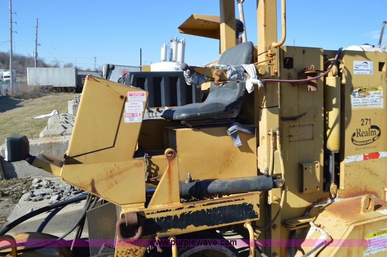 image for item K5454 Caterpillar DR-105 milling machine