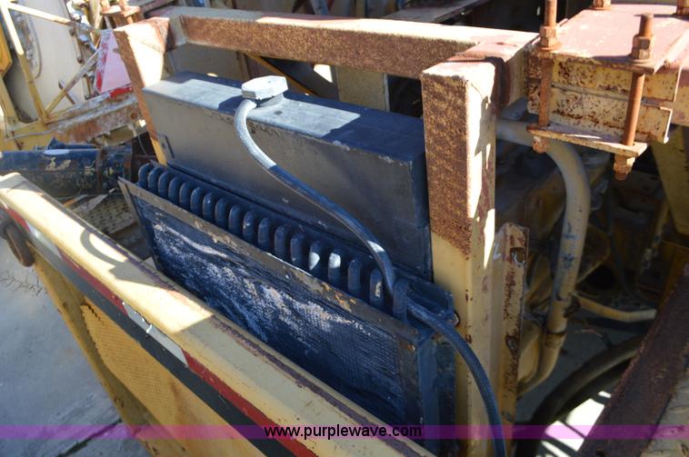 image for item K5454 Caterpillar DR-105 milling machine