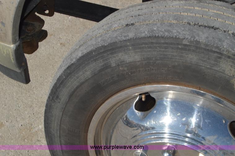 image for item K5456 2003 Ford F550 utility truck