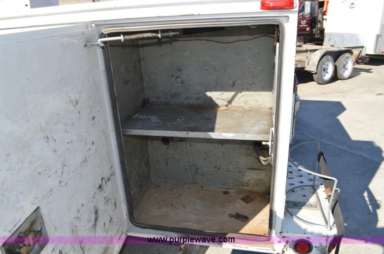 image for item K5456 2003 Ford F550 utility truck