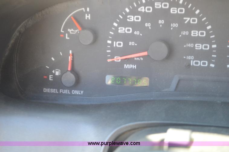 image for item K5456 2003 Ford F550 utility truck