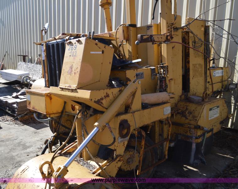 image for item K5458 Caterpillar PR-105 milling machine