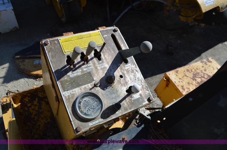 image for item K5458 Caterpillar PR-105 milling machine