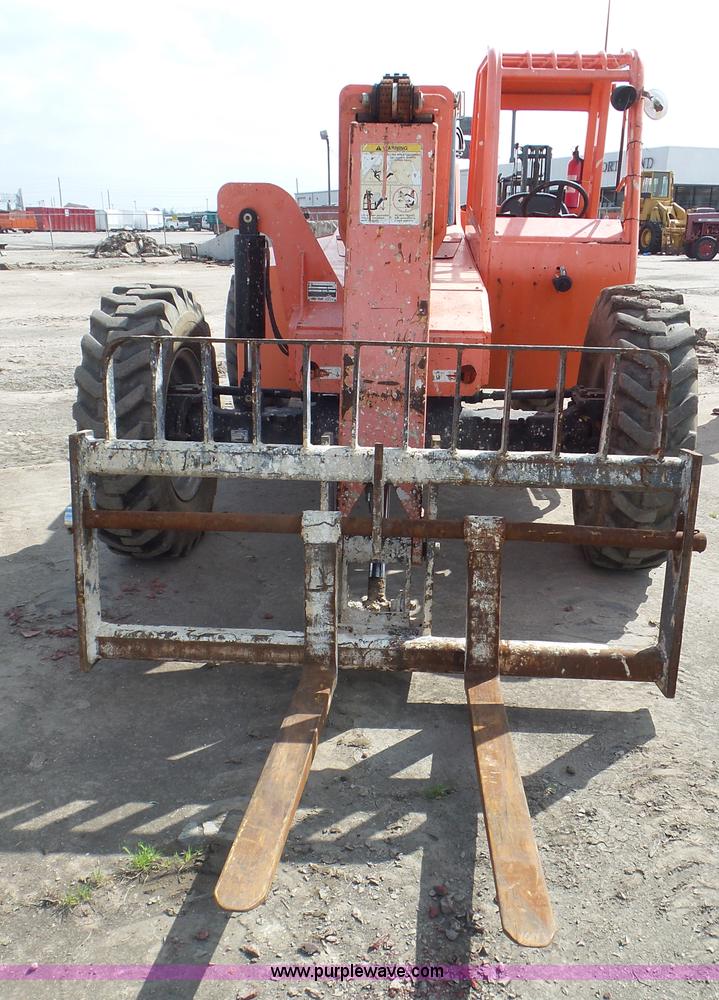 image for item K6964 2007 Sky Trak 8042 telehandler