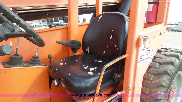 image for item K6964 2007 Sky Trak 8042 telehandler