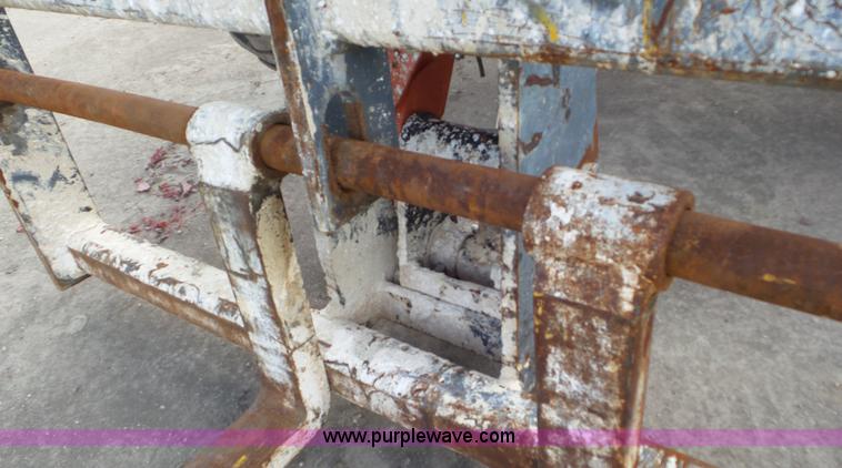 image for item K6964 2007 Sky Trak 8042 telehandler