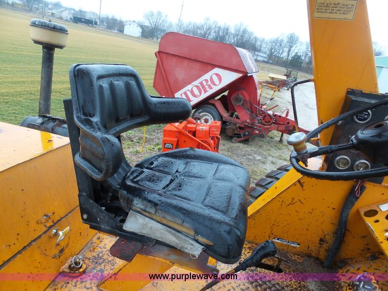 image for item K7647 1983 Master Craft MC-L-692 forklift