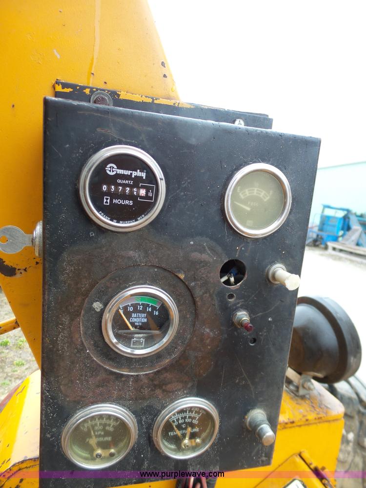 image for item K7647 1983 Master Craft MC-L-692 forklift