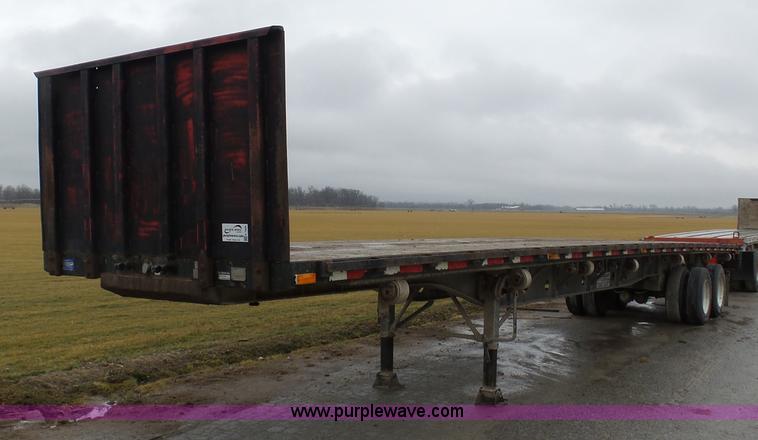 image for item K7666 1995 Transcraft LT2000 flatbed trailer