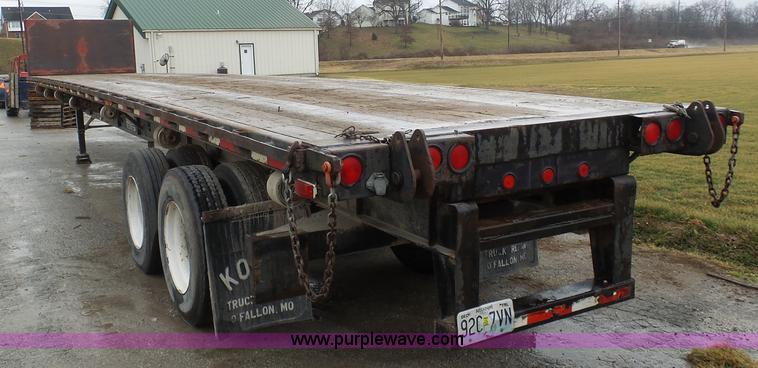 image for item K7666 1995 Transcraft LT2000 flatbed trailer