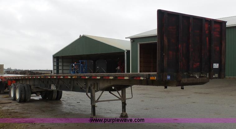 image for item K7666 1995 Transcraft LT2000 flatbed trailer