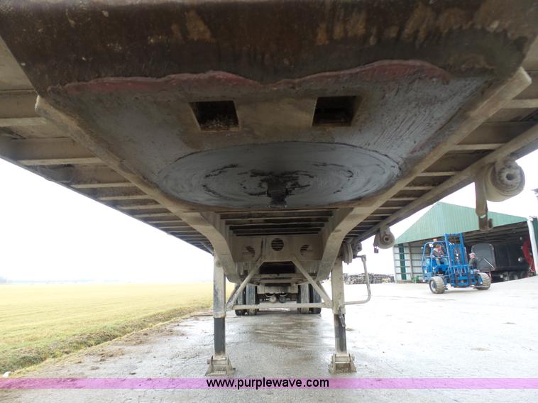 image for item K7666 1995 Transcraft LT2000 flatbed trailer
