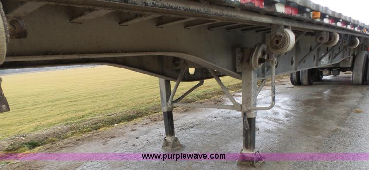 image for item K7666 1995 Transcraft LT2000 flatbed trailer