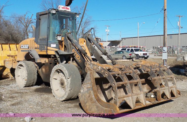 image for item K7678 Case 621D XT wheel loader