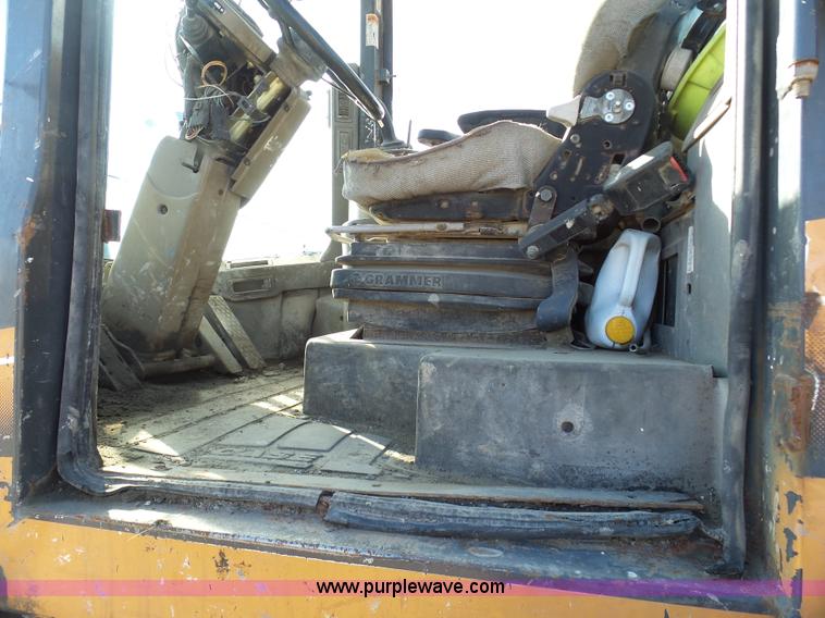 image for item K7678 Case 621D XT wheel loader