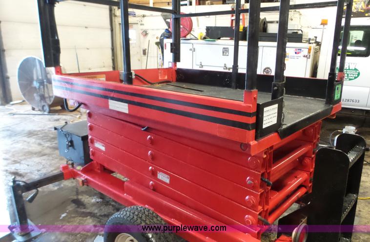 image for item L3919 PLE Inc. scissor lift