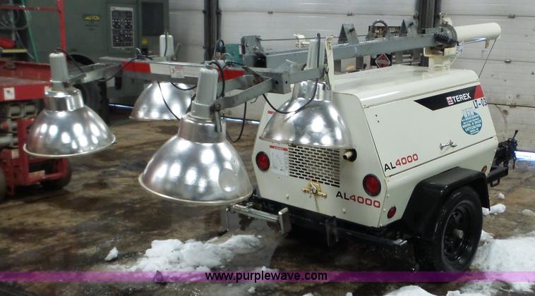image for item L3920 2008 Terex AL4000 light tower