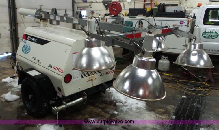image for item L3920 2008 Terex AL4000 light tower