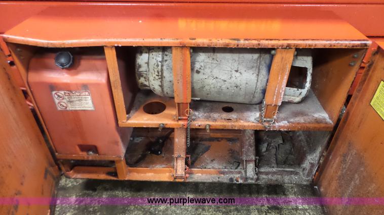 image for item L3922 1997 Snorkel SLH4084HD scissor lift