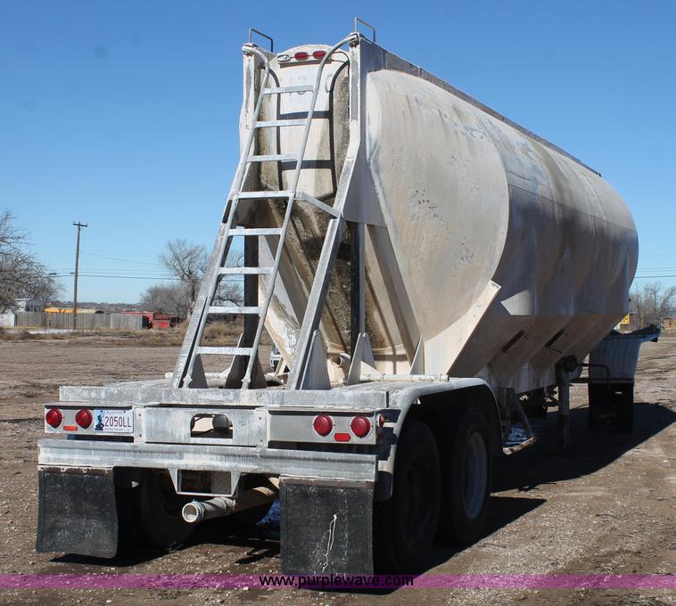 image for item L4477 1974 J&L 2619 pneumatic dry bulk transport trailer