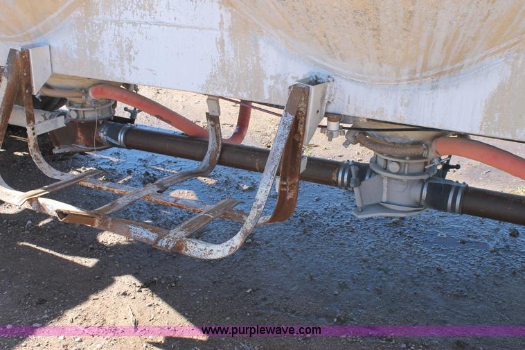 image for item L4477 1974 J&L 2619 pneumatic dry bulk transport trailer