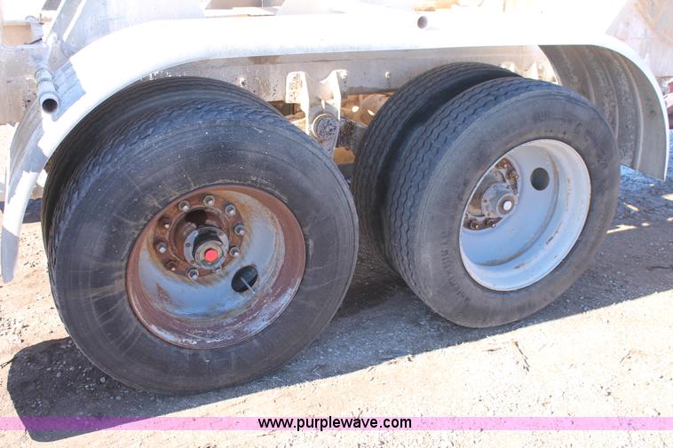 image for item L4477 1974 J&L 2619 pneumatic dry bulk transport trailer