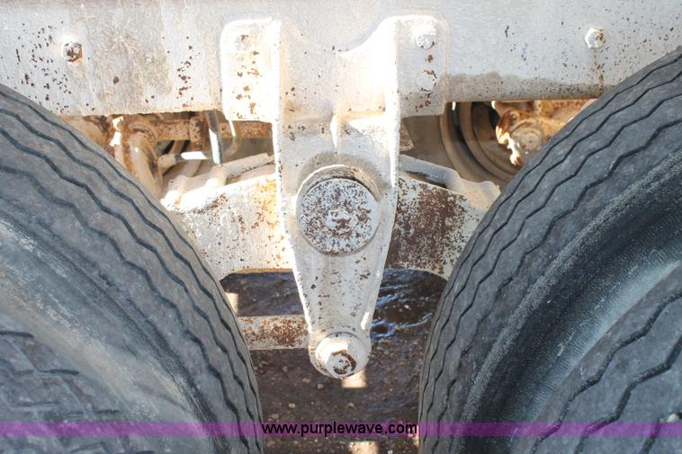 image for item L4477 1974 J&L 2619 pneumatic dry bulk transport trailer