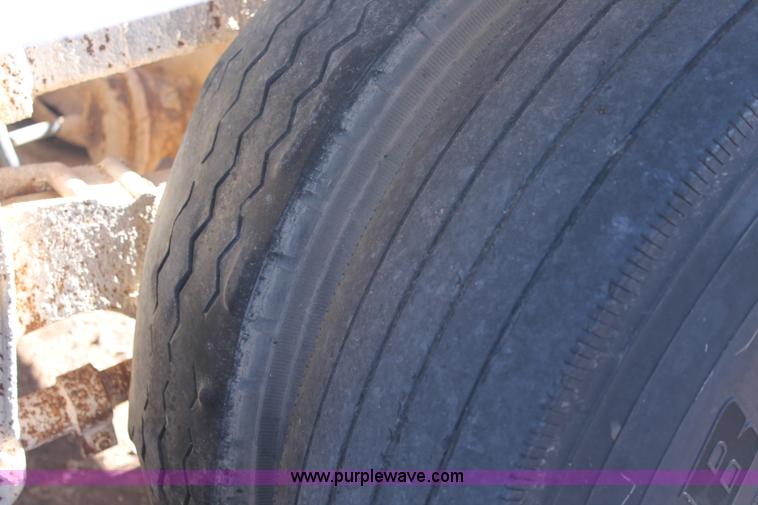 image for item L4477 1974 J&L 2619 pneumatic dry bulk transport trailer