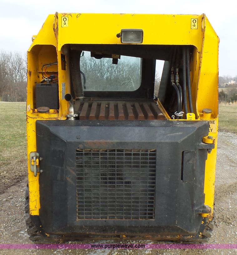 image for item L5390 1998 JCB 1105 skid steer