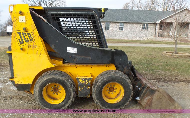 image for item L5390 1998 JCB 1105 skid steer