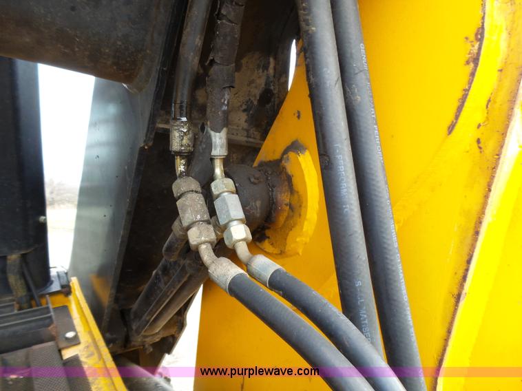 image for item L5390 1998 JCB 1105 skid steer