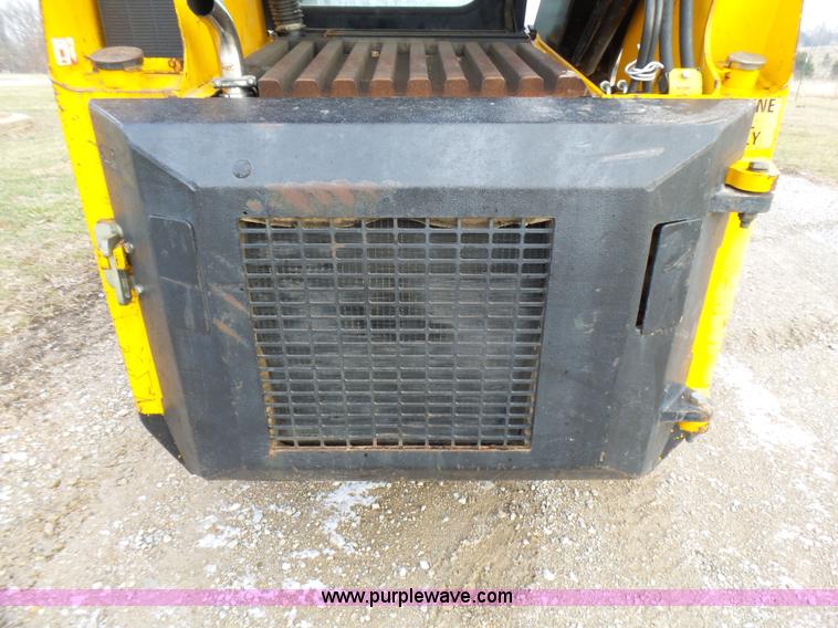 image for item L5390 1998 JCB 1105 skid steer