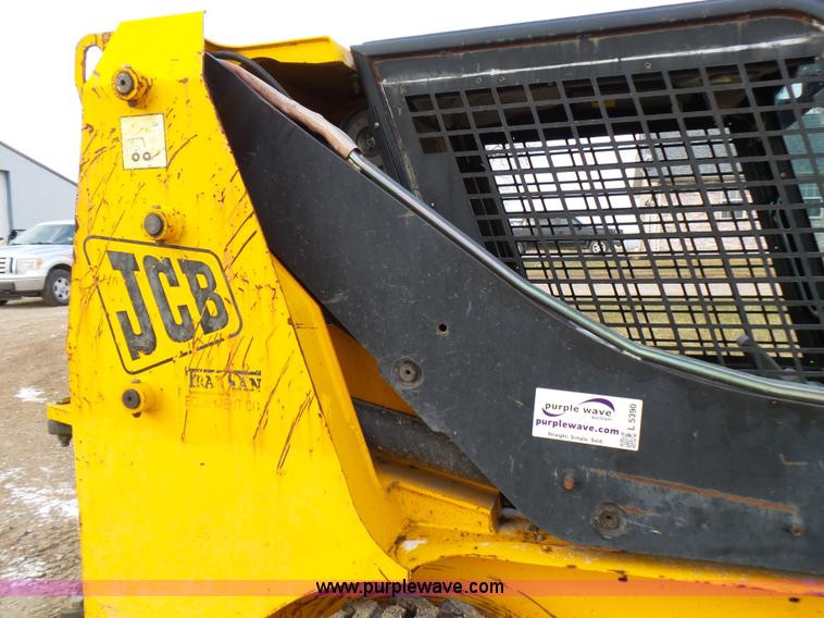 image for item L5390 1998 JCB 1105 skid steer