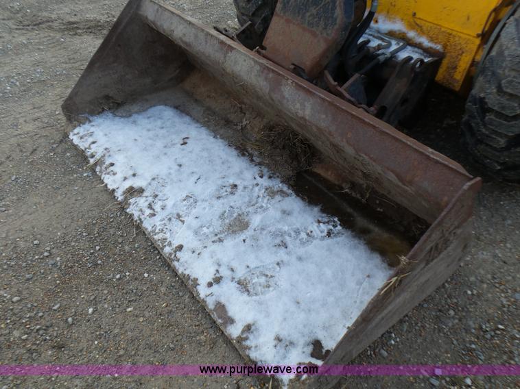 image for item L5390 1998 JCB 1105 skid steer