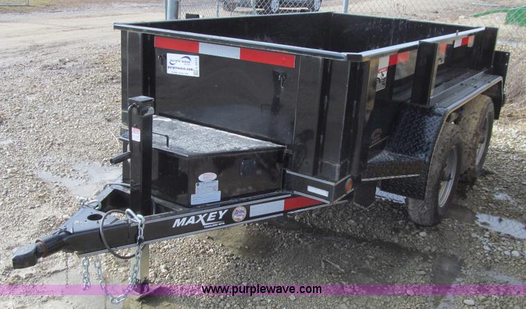 image for item L5515 2013 Maxey end dump trailer