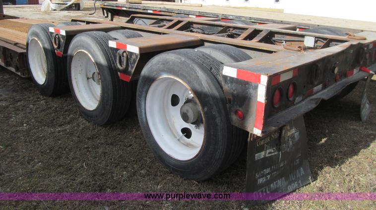 image for item L5521 Fontaine lowboy equipment trailer