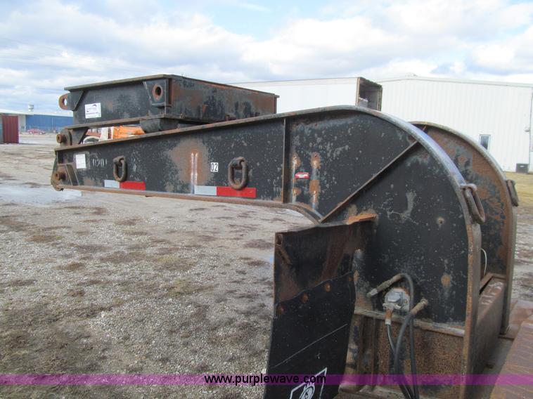 image for item L5521 Fontaine lowboy equipment trailer