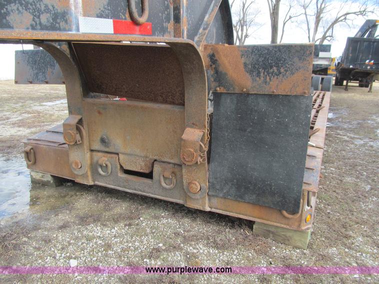 image for item L5521 Fontaine lowboy equipment trailer