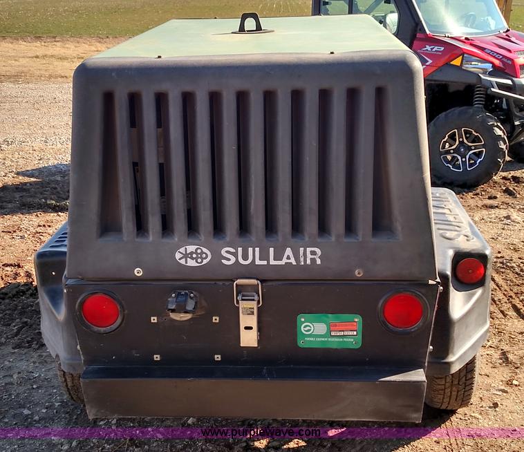 image for item L6105 2006 Sullair 185PE air compressor