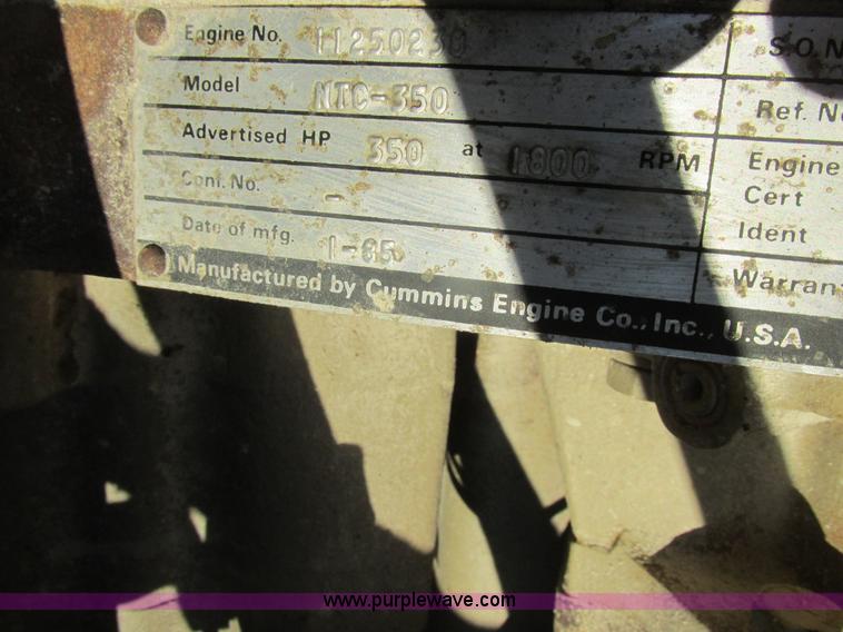 image for item L7011 1985 GMC dump truck