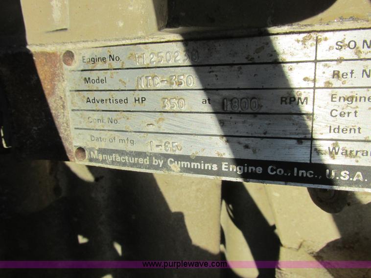 image for item L7011 1985 GMC dump truck