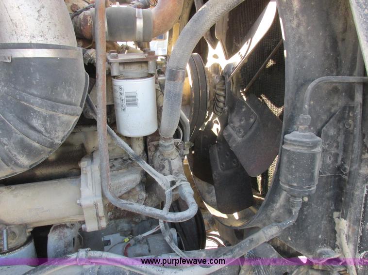 image for item L7011 1985 GMC dump truck