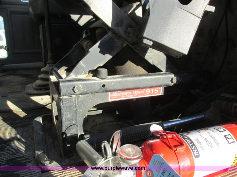 image for item L7011 1985 GMC dump truck