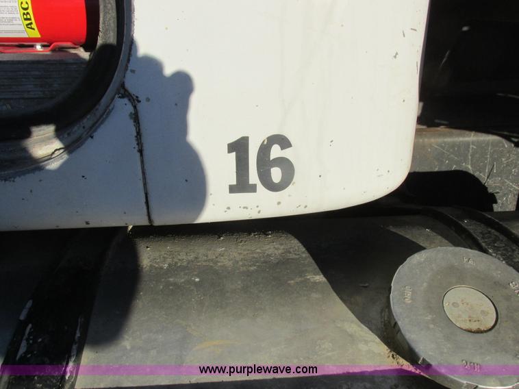 image for item L7011 1985 GMC dump truck