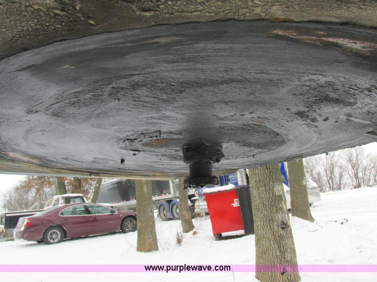 image for item L7023 1986 Load King equipment trailer