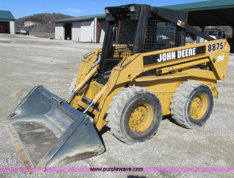 image for item L7098 1997 John Deere 8875 skid steer