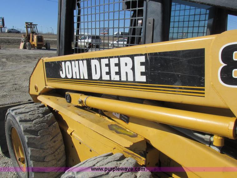 image for item L7098 1997 John Deere 8875 skid steer