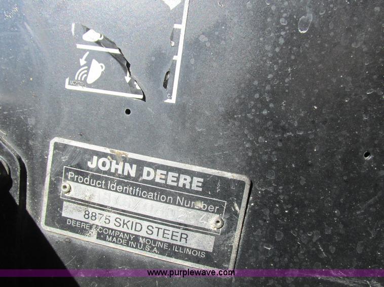image for item L7098 1997 John Deere 8875 skid steer