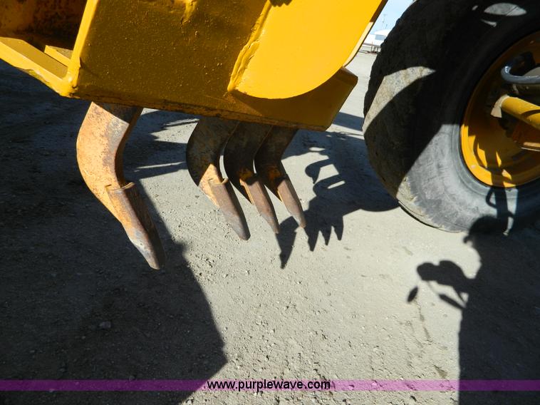 image for item L7307 1988 Champion 710A motor grader