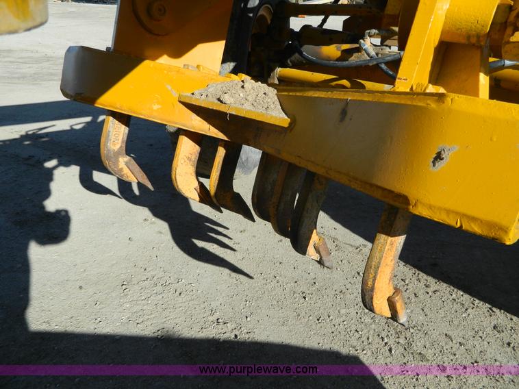 image for item L7307 1988 Champion 710A motor grader